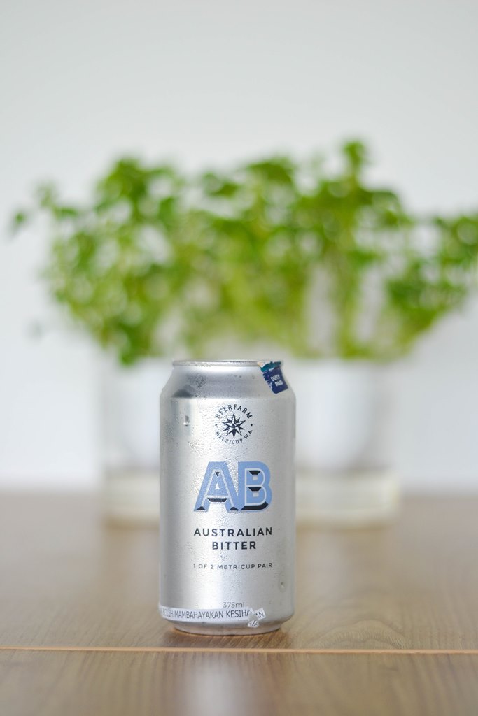 Beerfarm Australian Bitter (375ml) — Farmer's Bar