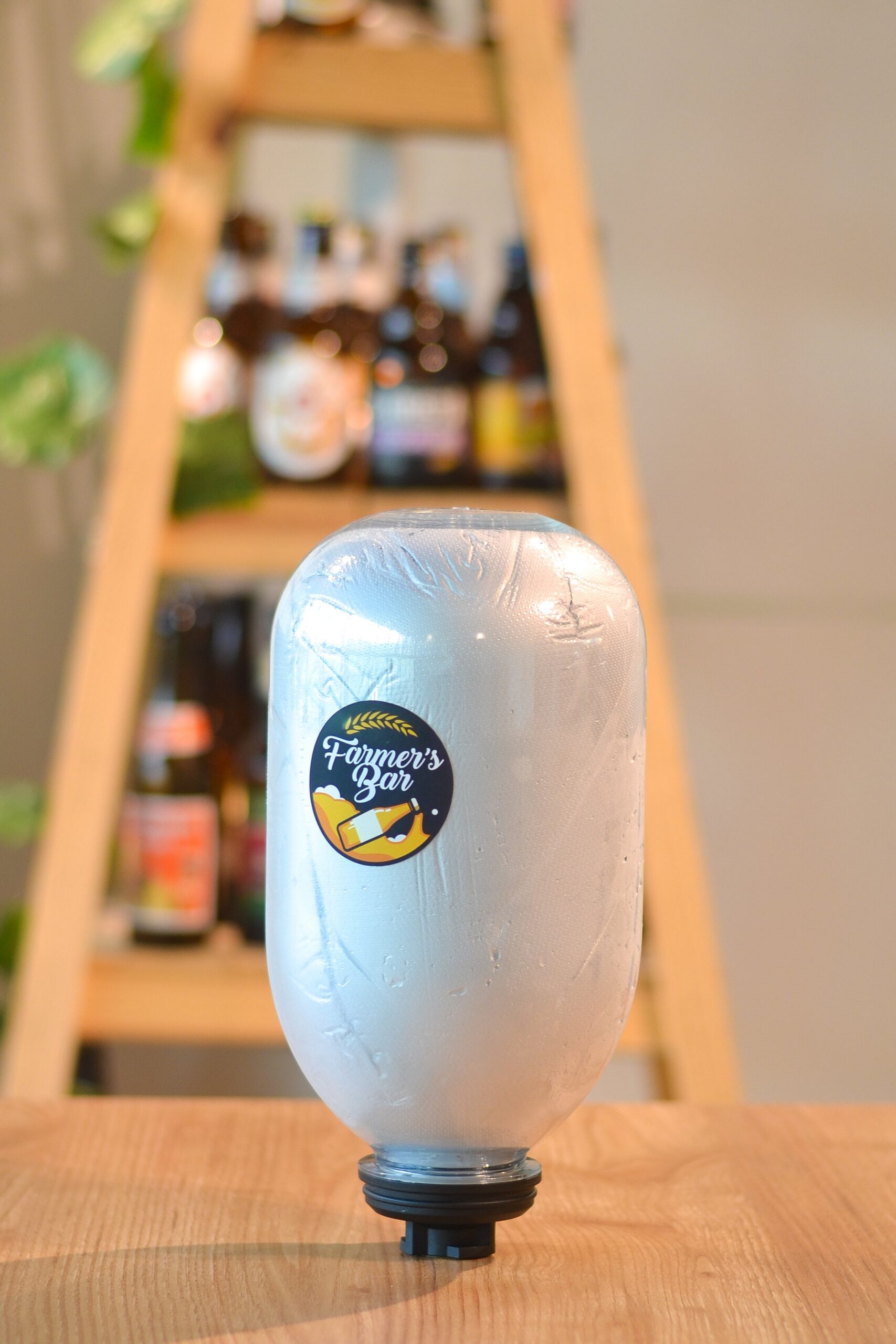 Urbanaut Roxbury NEIPA 6.5% ABV (1.0L)