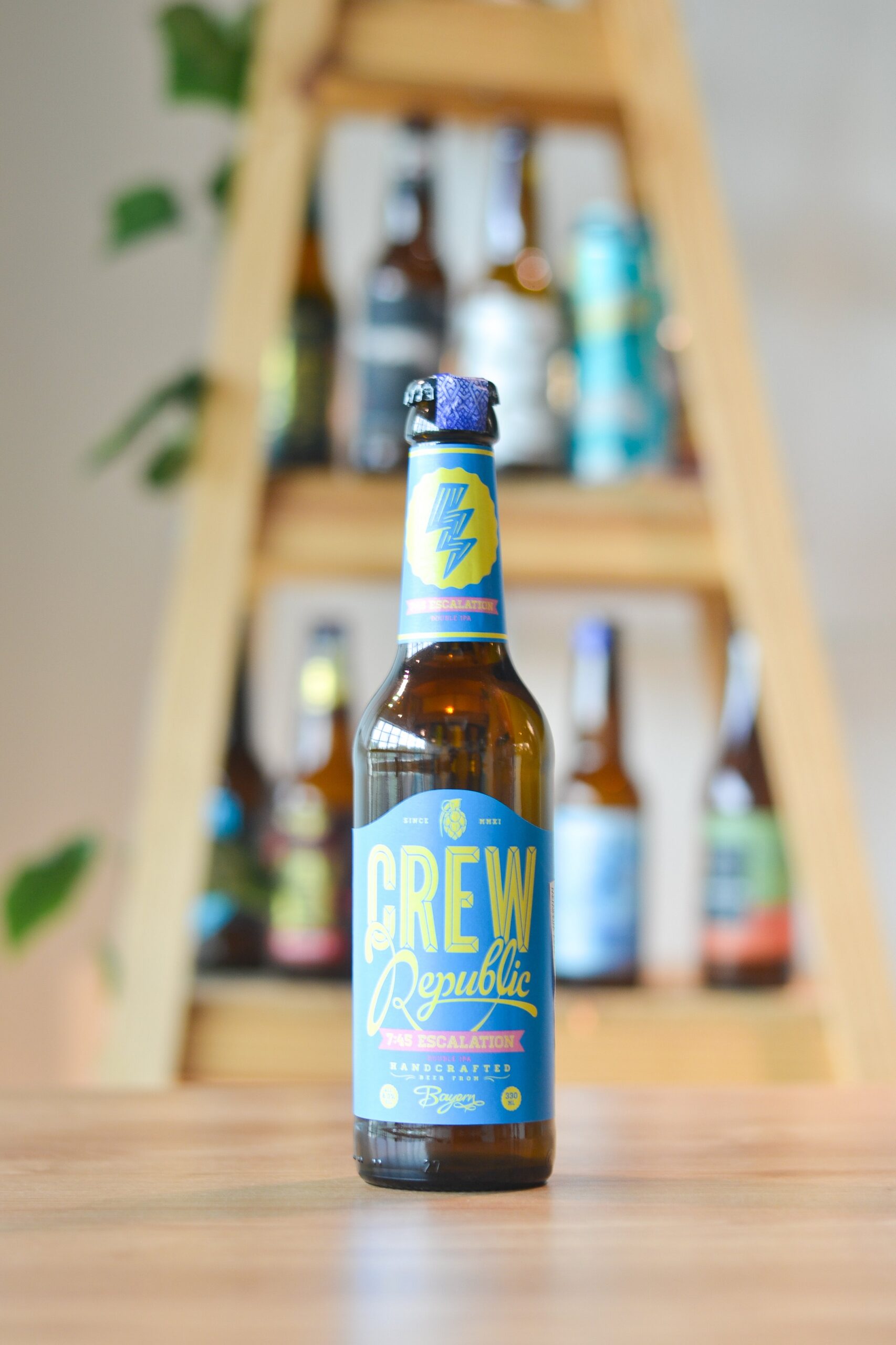 CREW Republic 7:45 Escalation (330ml)