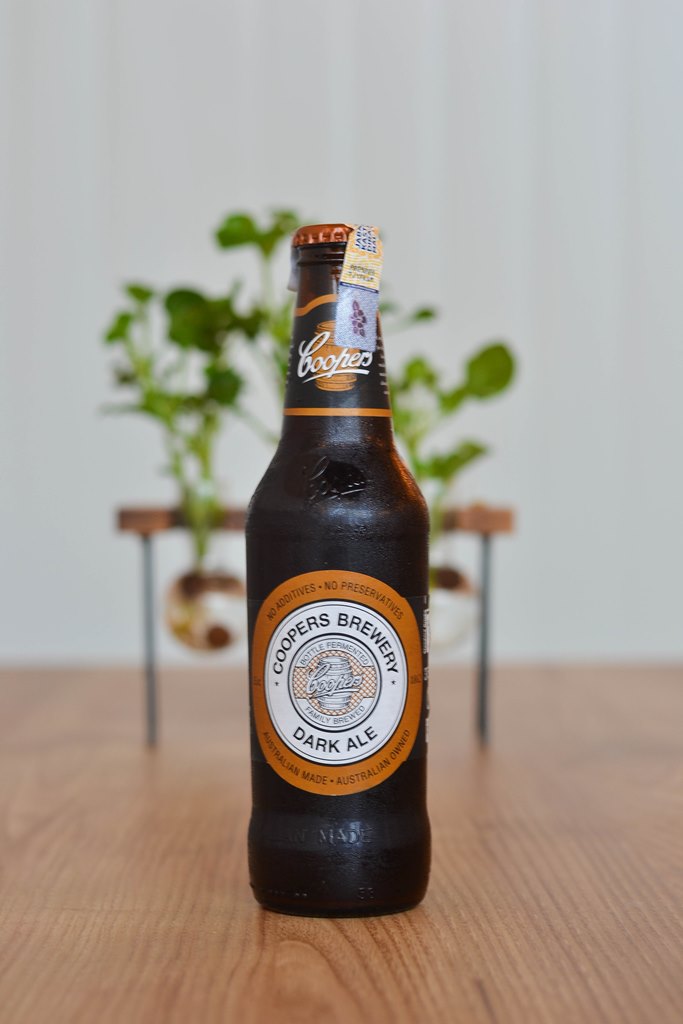 Coopers Dark Ale (330ml)